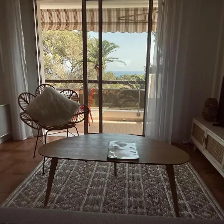 La Paisible Apartment *